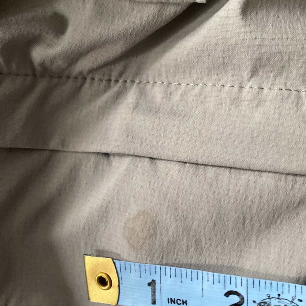 L.L. Bean Men’s Tropicwear Zip Off Leg Pants - Size XL with 32” Inseam - Picture 12 of 12